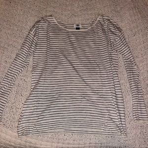 Old navy long sleeve sweater